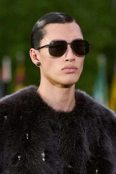Look 137